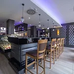 فندق Delibab 4*