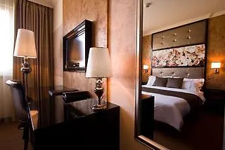 Hotel Délibáb
