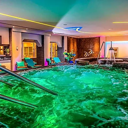 Hotel Delibab 4*