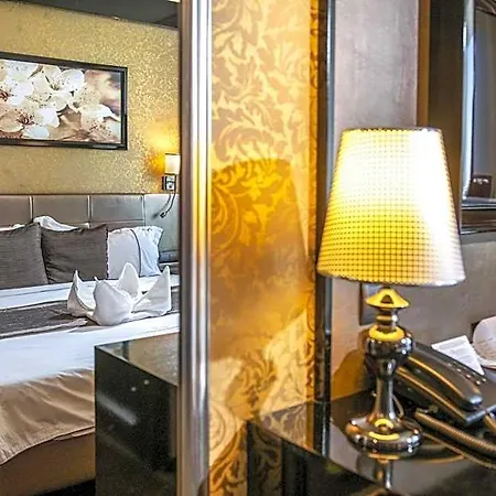 Hotel Delibab 4*