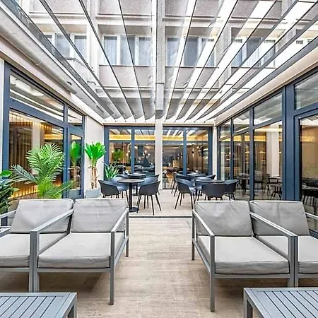 Délibáb Hotel 4*
