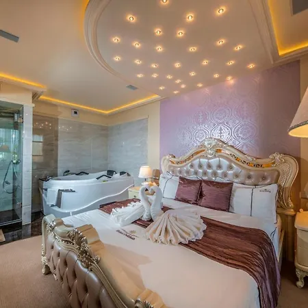 Delibab Hotel 4*